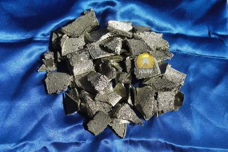 Scandium blocks(001) Scandium blocks(001)